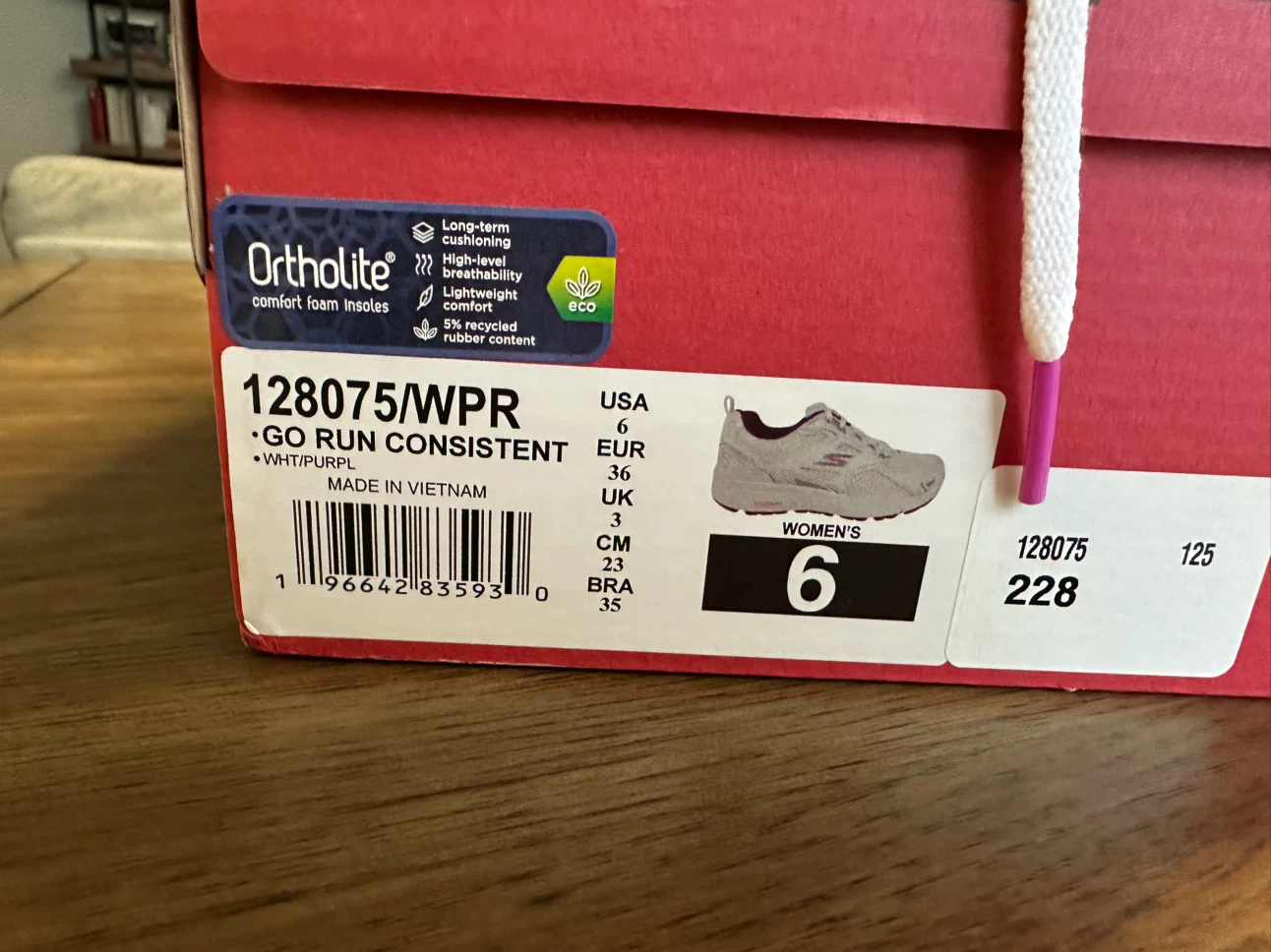 NWT Skechers GORun Consistent Sneakers White/Purple Size 6 - photo 2