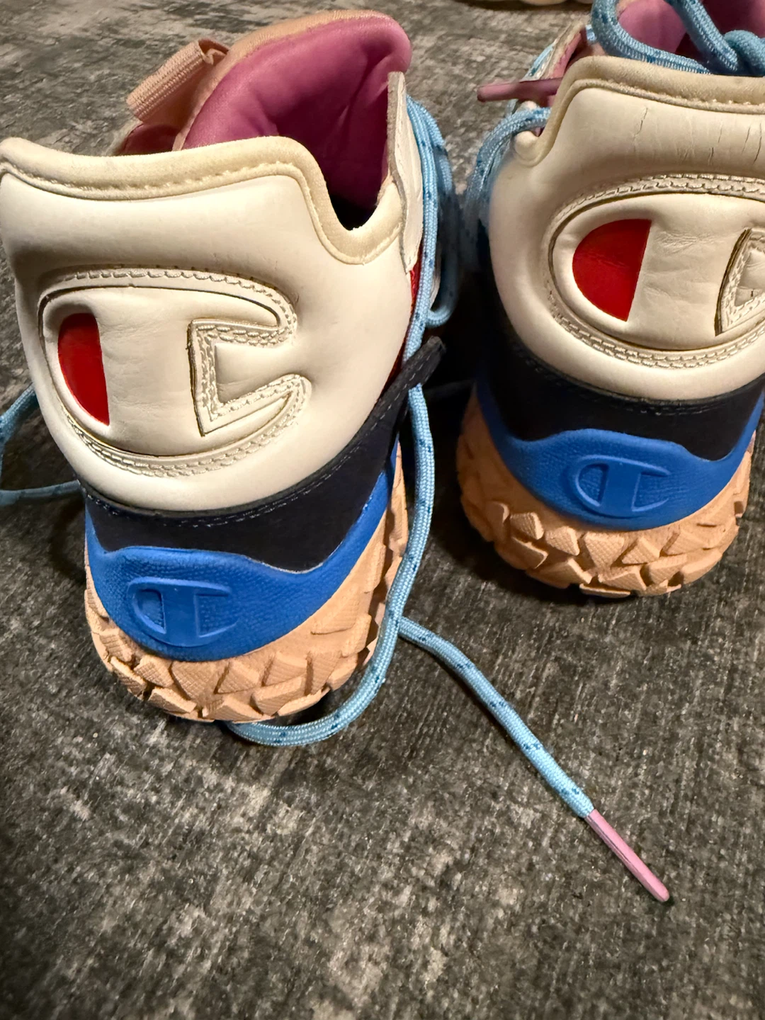 Champion "C" Logo Sneakers - photo 4