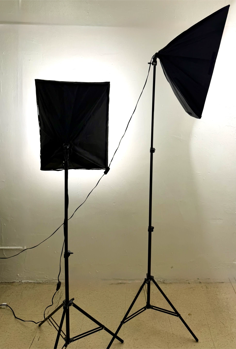 Mount Dog Photography Lighting Kit with 2 Softboxes - photo 4