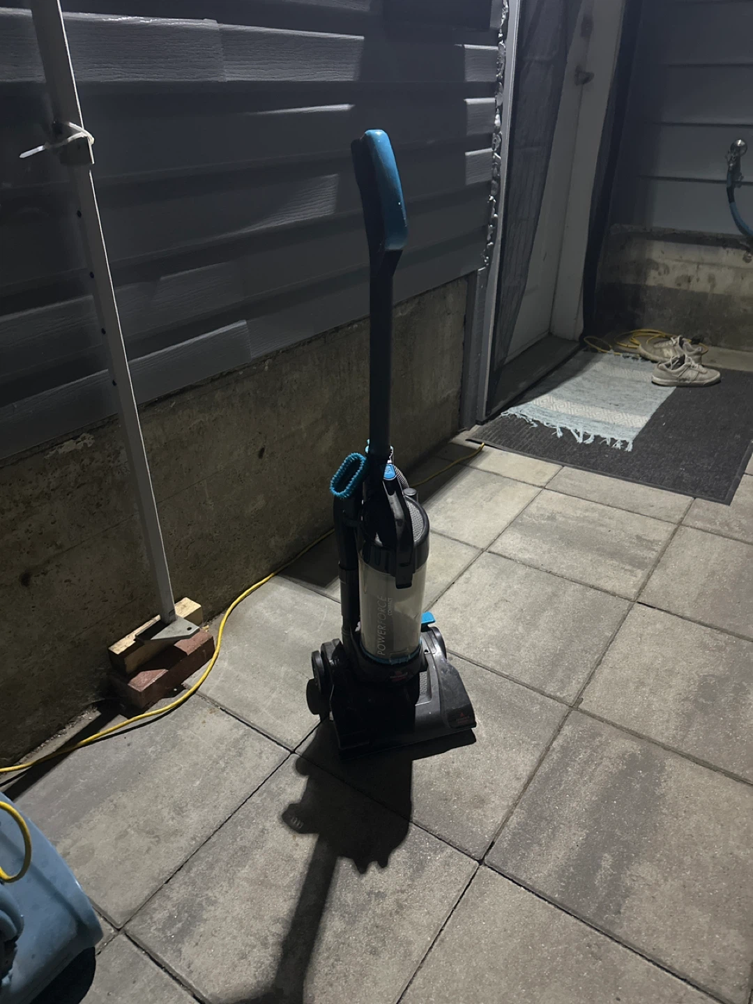 Bissell Powerforce Compact Vacuum Cleaner - photo 2