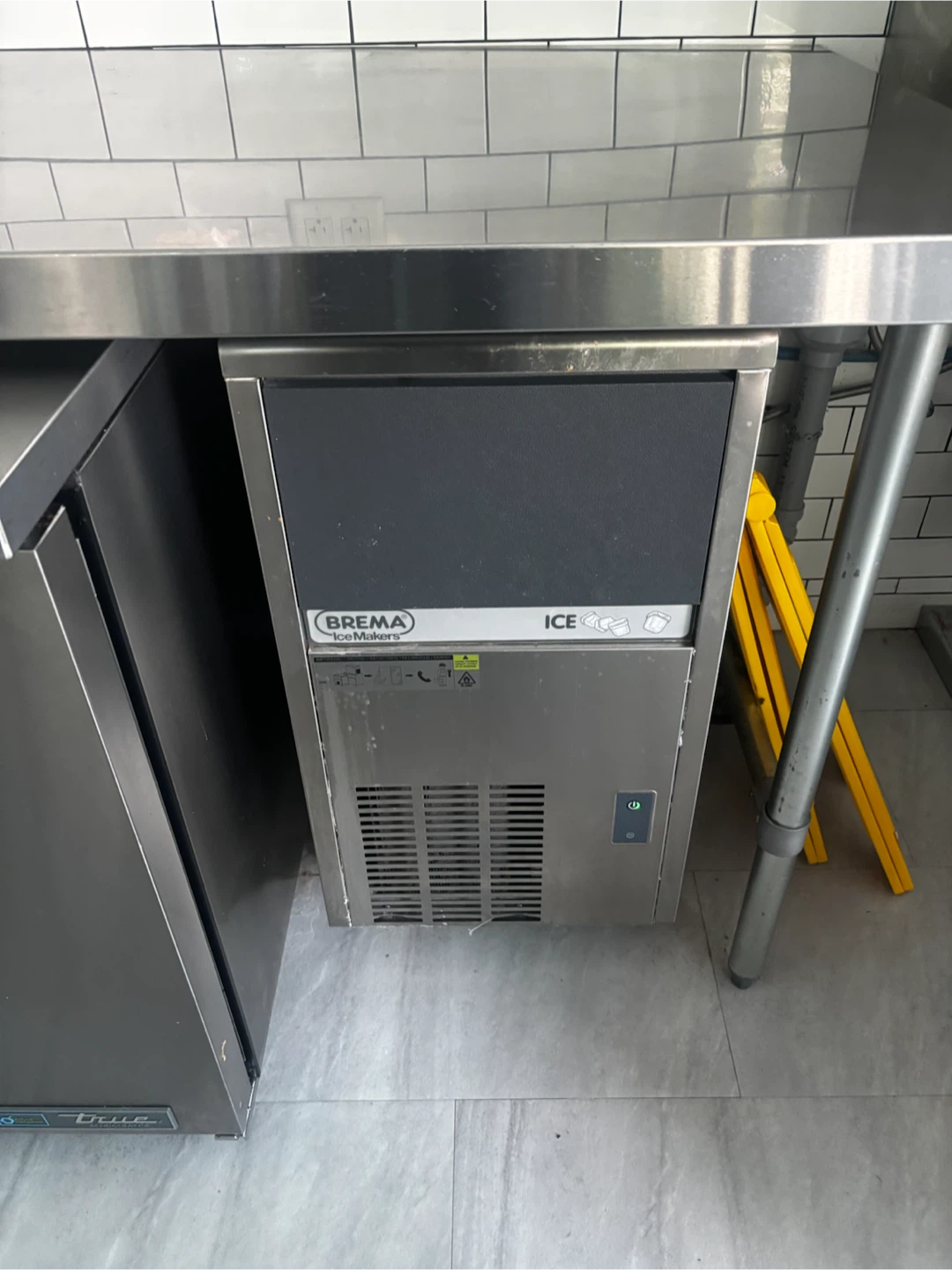 Brema Undercounter Commercial Ice Machine / Ice Maker - photo 2