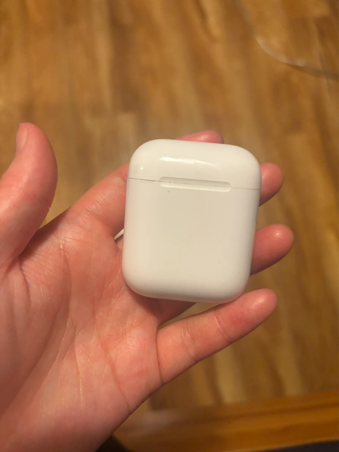 Apple AirPods 1st Gen (Case + Earbuds) - For Parts / As-Is