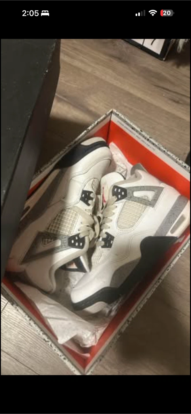 Air Jordan 4 Retro White Cement