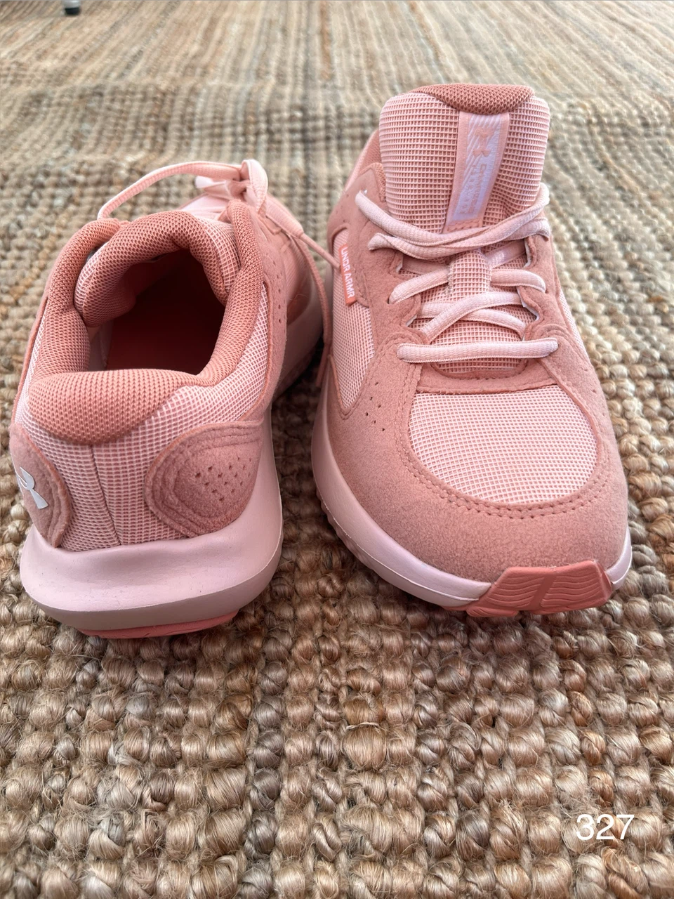 🚨 BRAND NEW UNDER ARMOUR CHARGED VERSURGE (WOMEN'S 8) 🚨 - photo 4