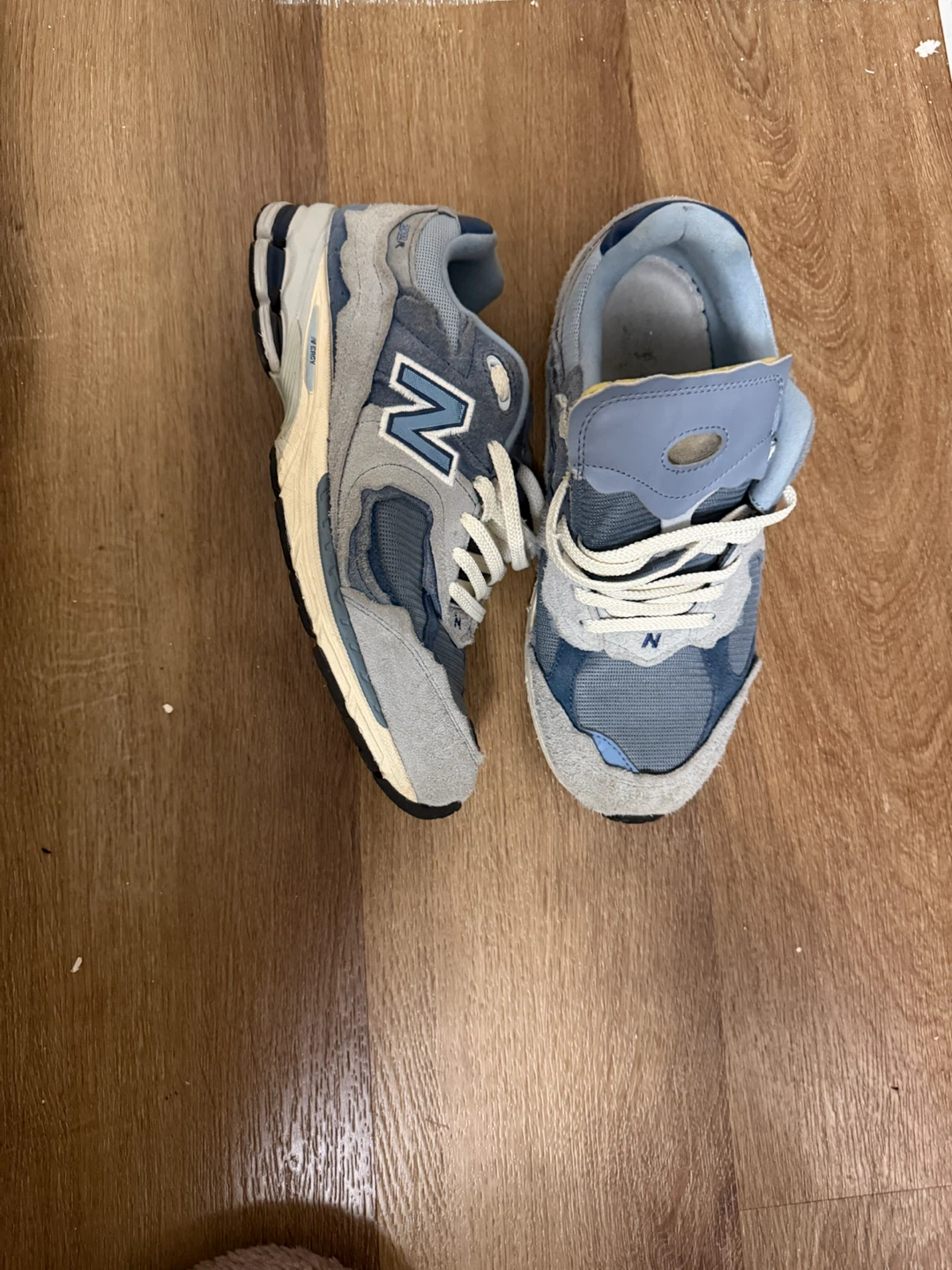 New Balance 2002RDI Sneakers - Size 9.5 - photo 3