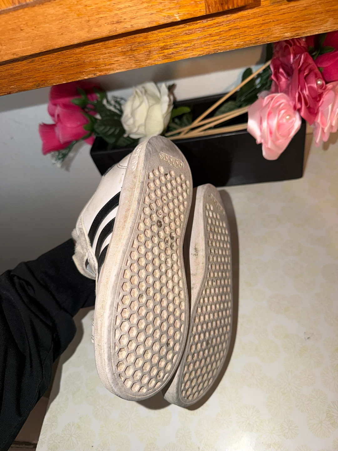 Adidas White & Black Striped Sneakers 13.5C - photo 2