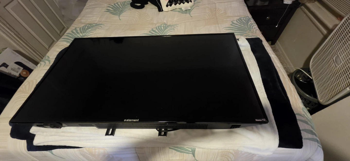 Element Roku TV