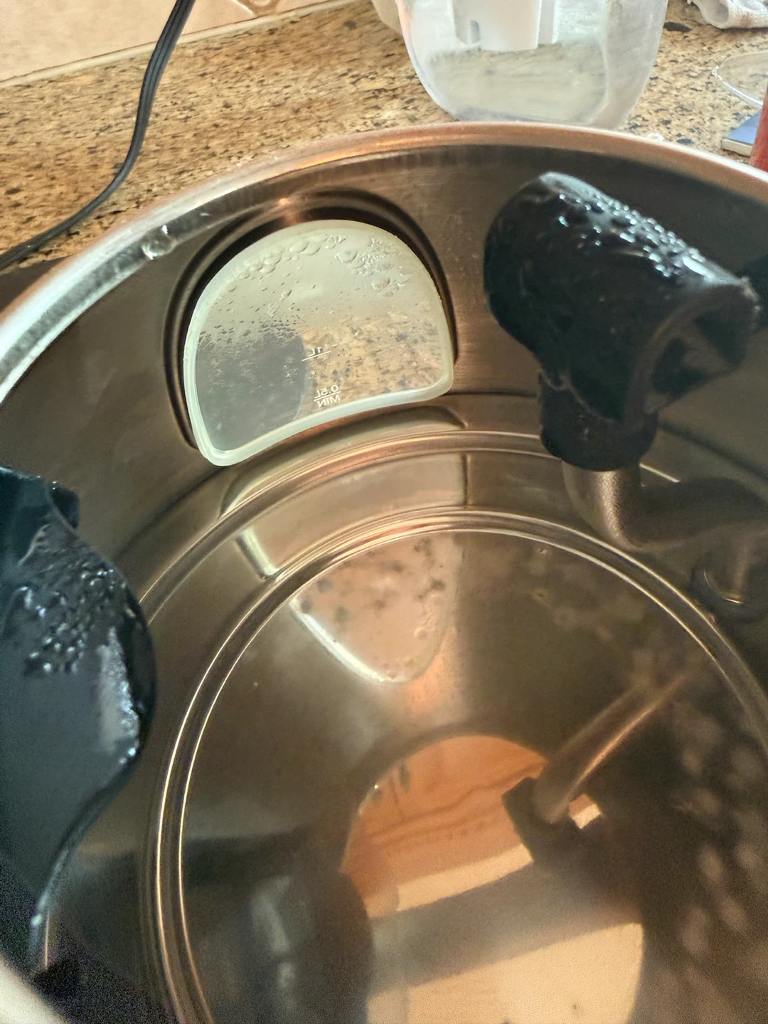 Rose Gold Electric Kettle - photo 4