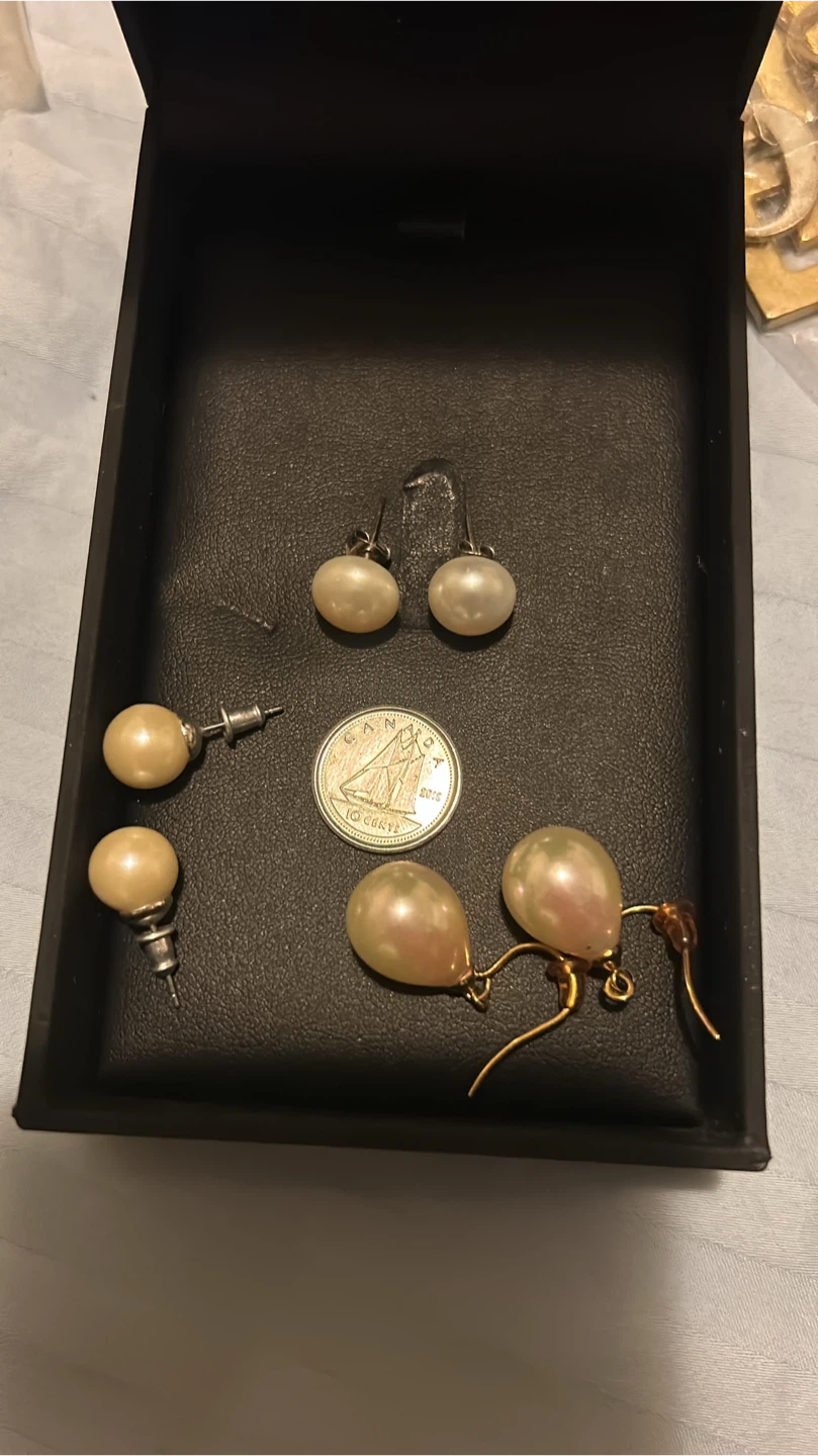 Pearl Drop Earrings with Gold Clasp - photo 4