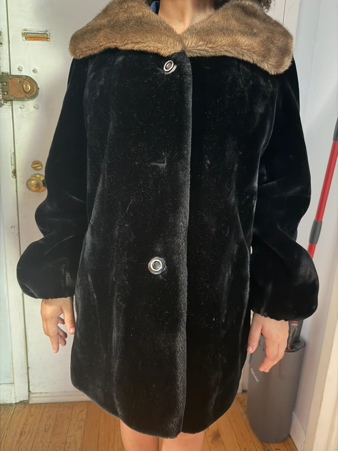 Black Borgazia Faux Fur Coat size 16 - photo 3