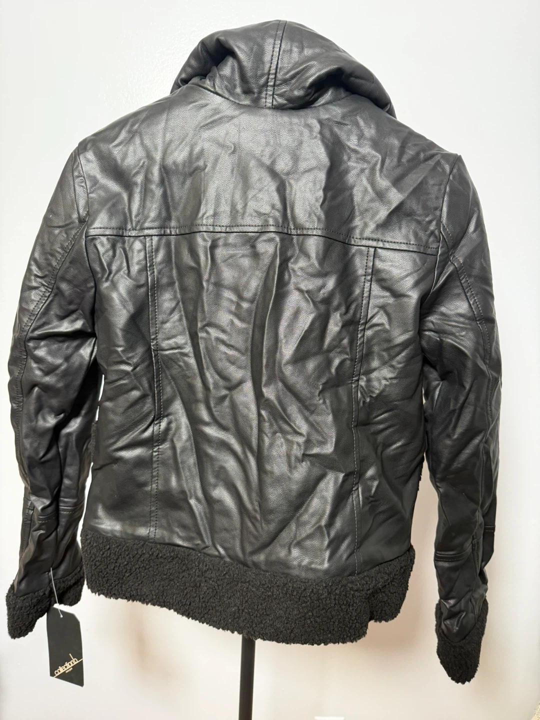 Black Faux Leather Lined Jacket new with tags - photo 4