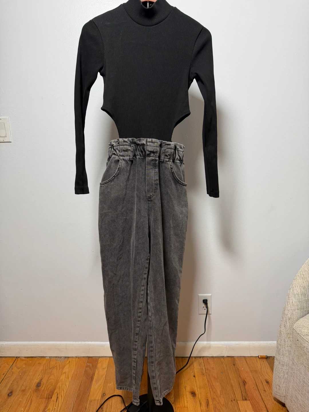 Zara Black Ribbed Cutout Mock Neck Long Sleeve Bodysuit