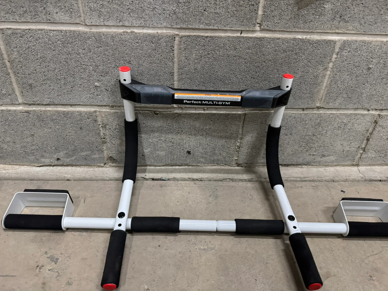 Perfect Fitness Doorway Pull Up Bar 15$ cash - photo 3