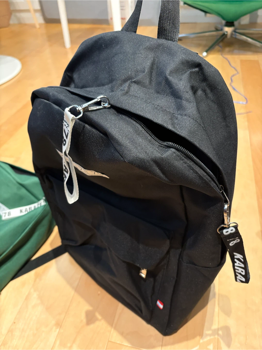 Karaze 78 Black Backpack - photo 3