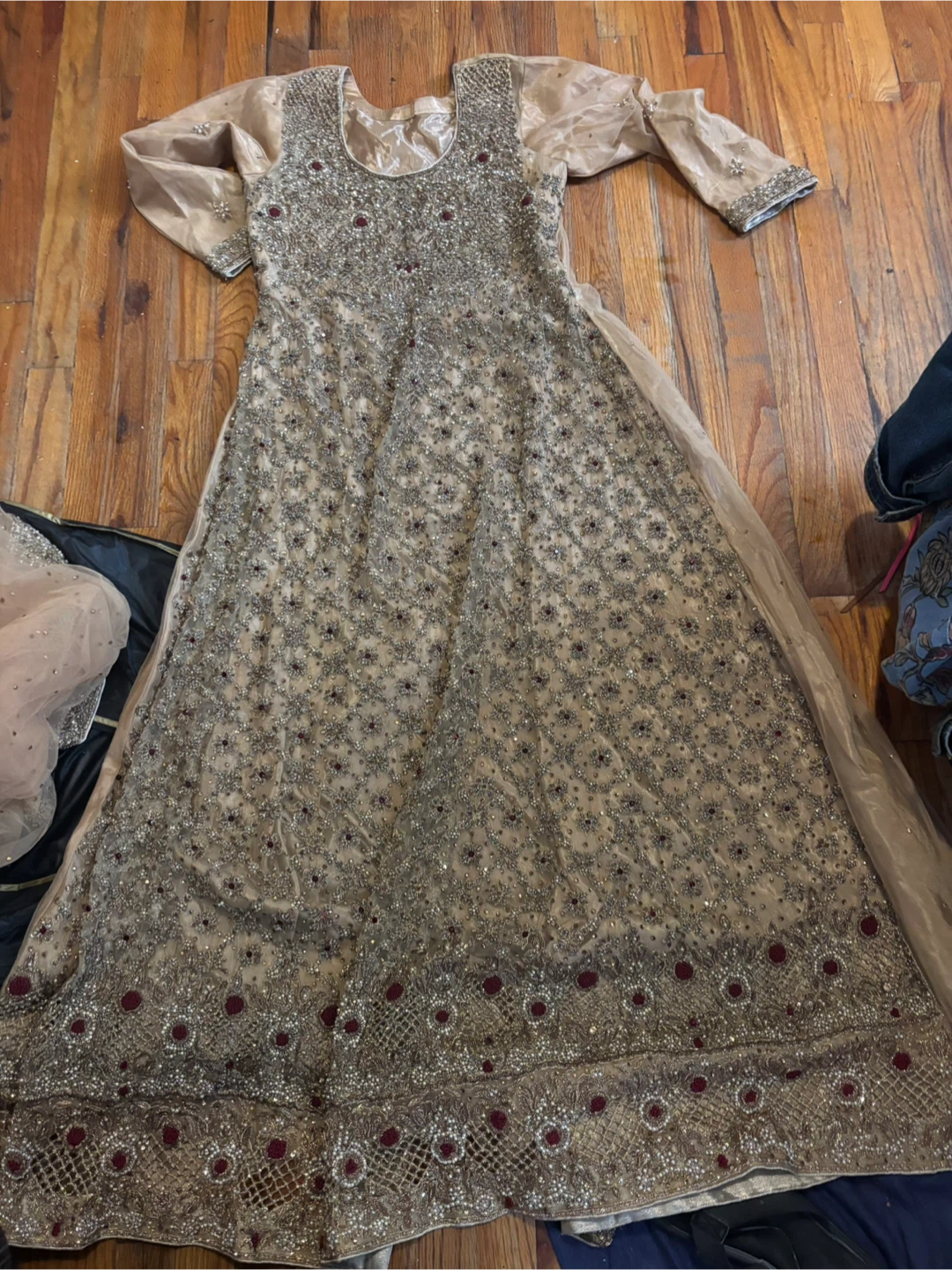 Embellished Kameez Shalwar - photo 3