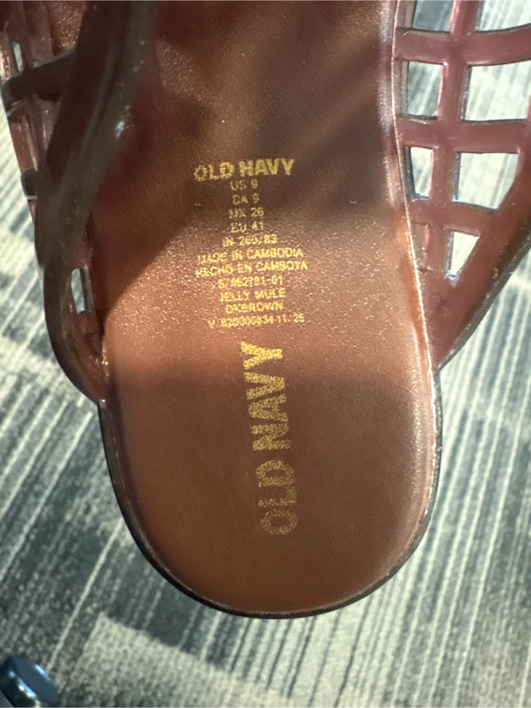 Old Navy Brown Jelly Mule Sandals Size 9 - photo 4