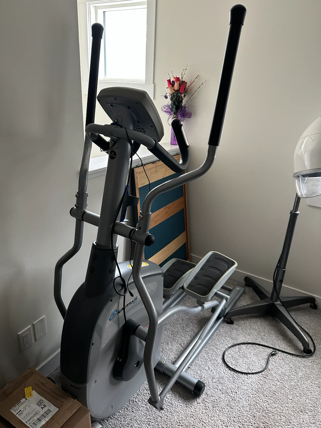 Nautilus Elliptical Machine