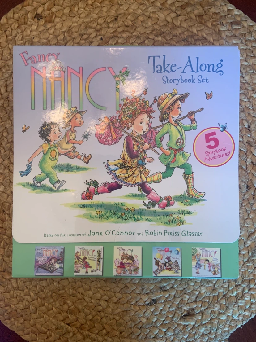 Fancy Nancy Take-Along Storybook Set