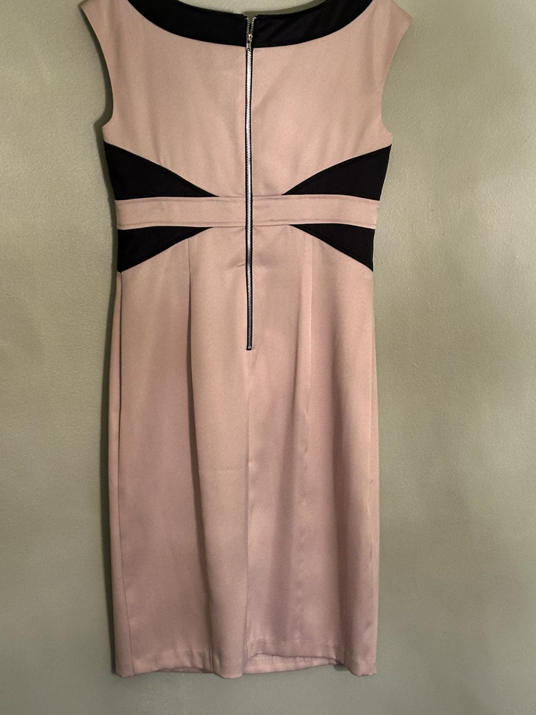 London Times Beige & Black Cap Sleeve Dress - Size 8 - photo 2