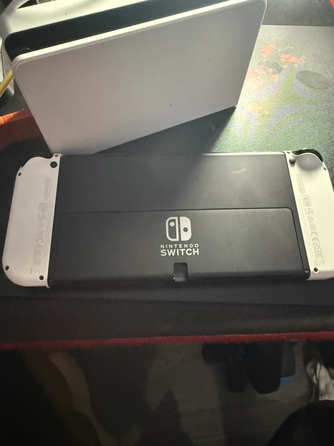Nintendo Switch OLED Model White Joy-Con - photo 2
