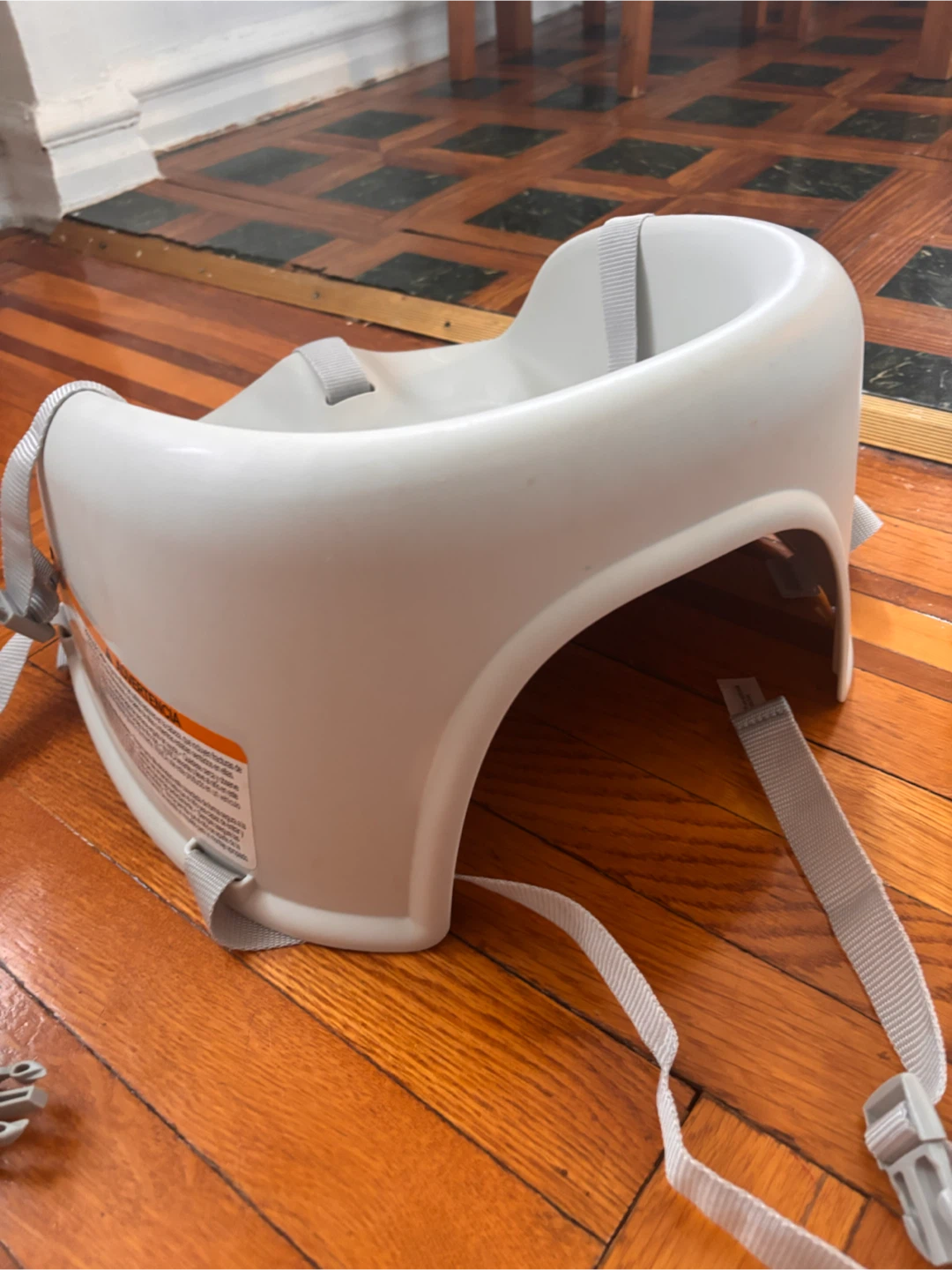 Infantino Simply Modern Booster Seat - photo 4