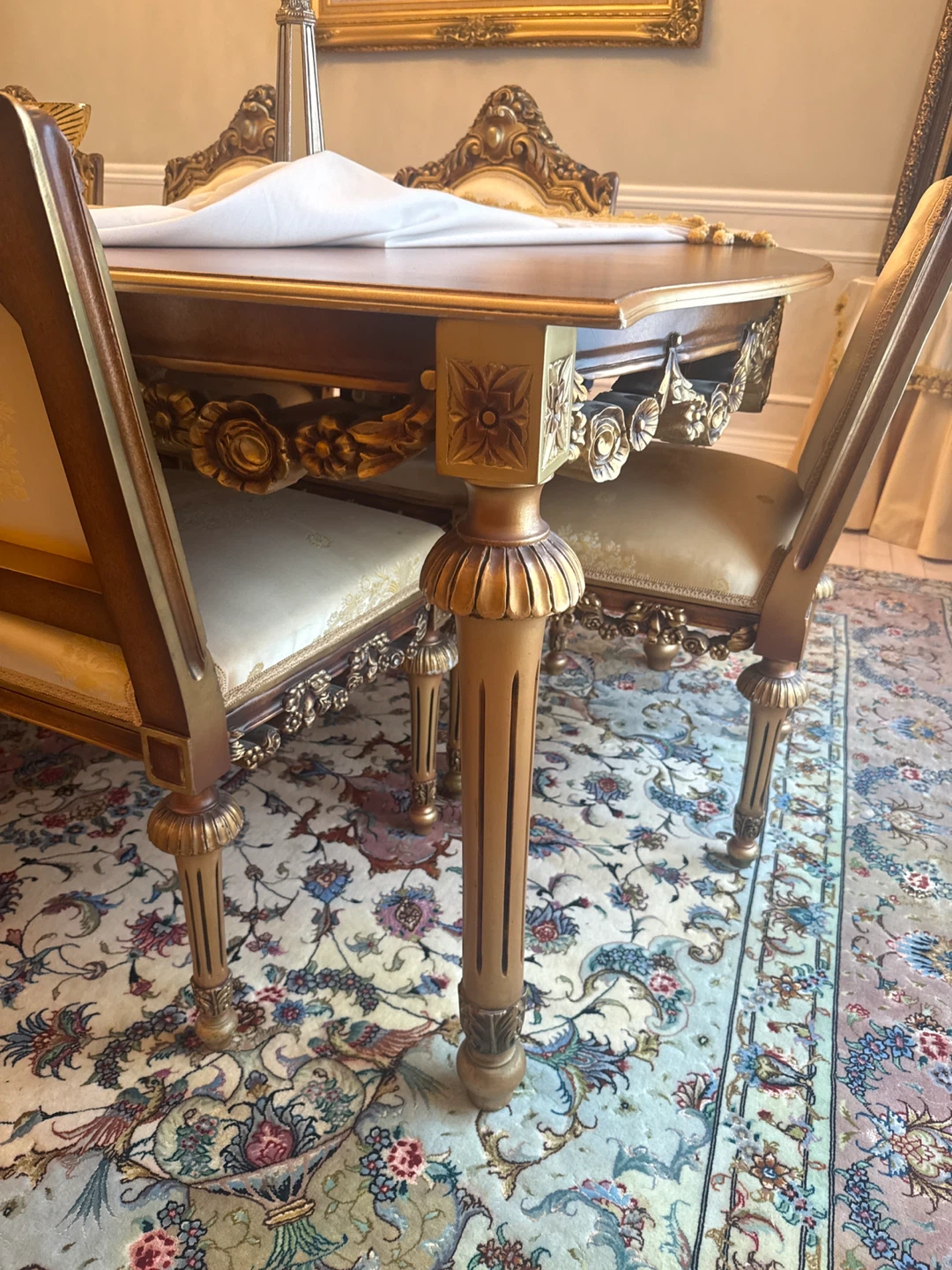 Ornate Dining Set with Table 8 and Chairs - photo 3