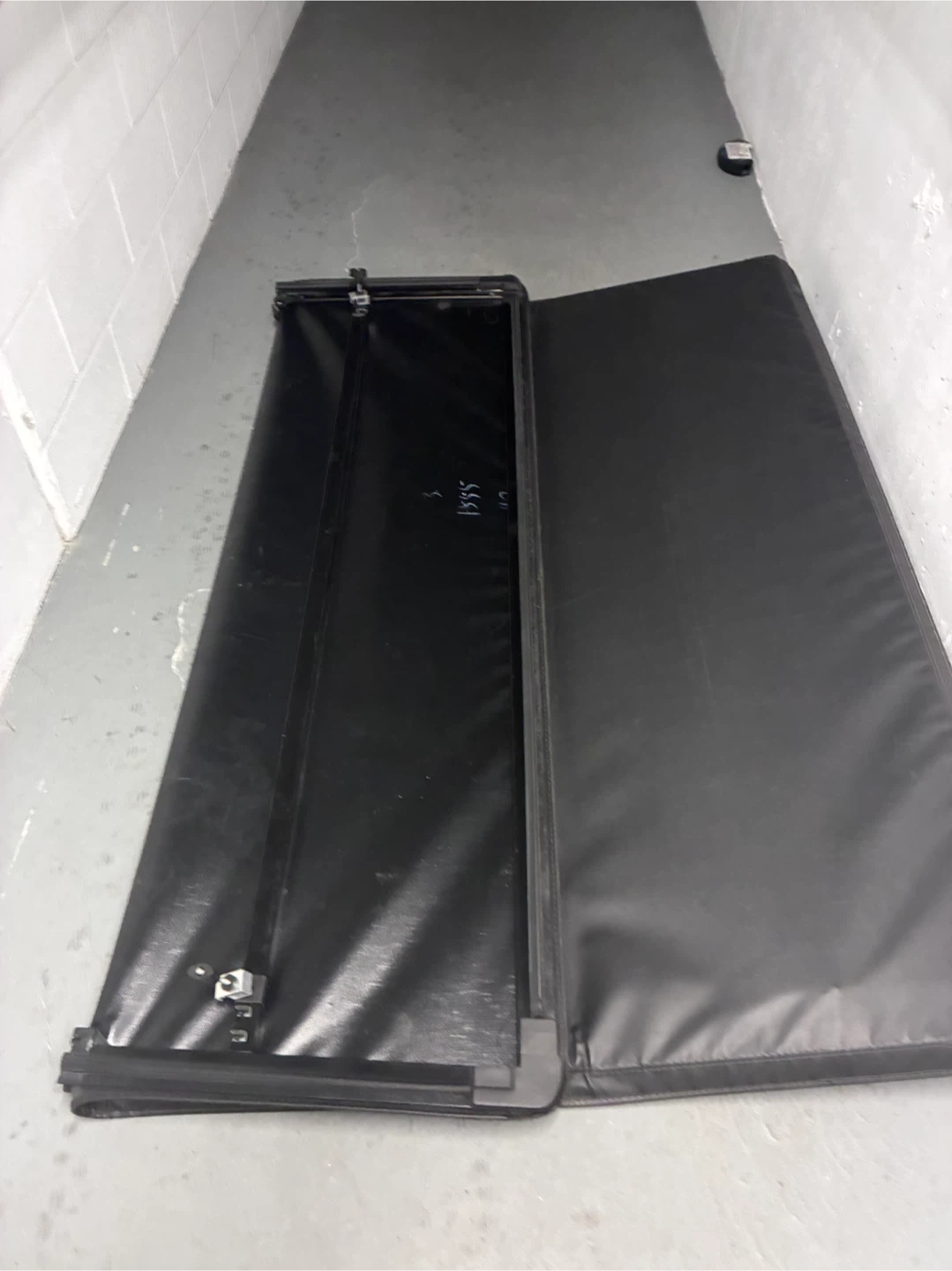 Black Tonneau Cover - photo 5