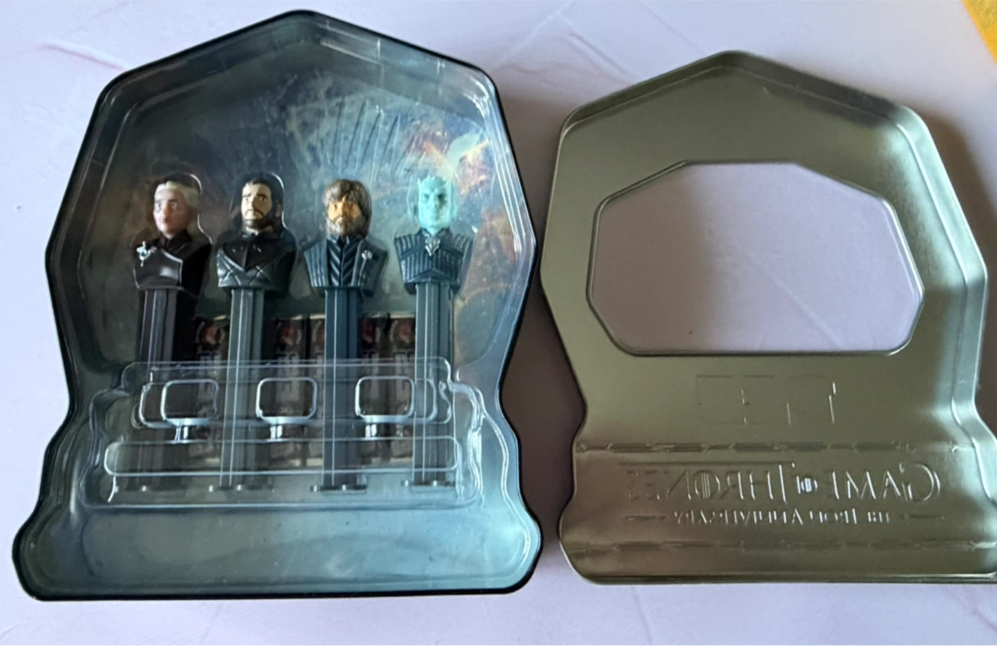 New The Game of Thrones: The Iron Anniversary PEZ Gift Tin - photo 3