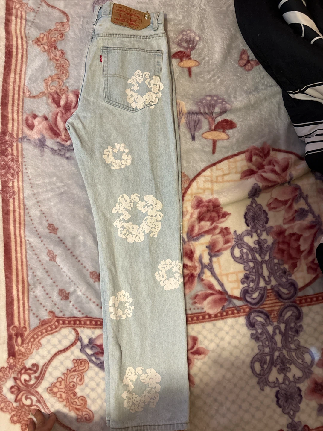 STRAIGHT COTTON WREATH DENIM PANT LIGHT WASH - photo 2
