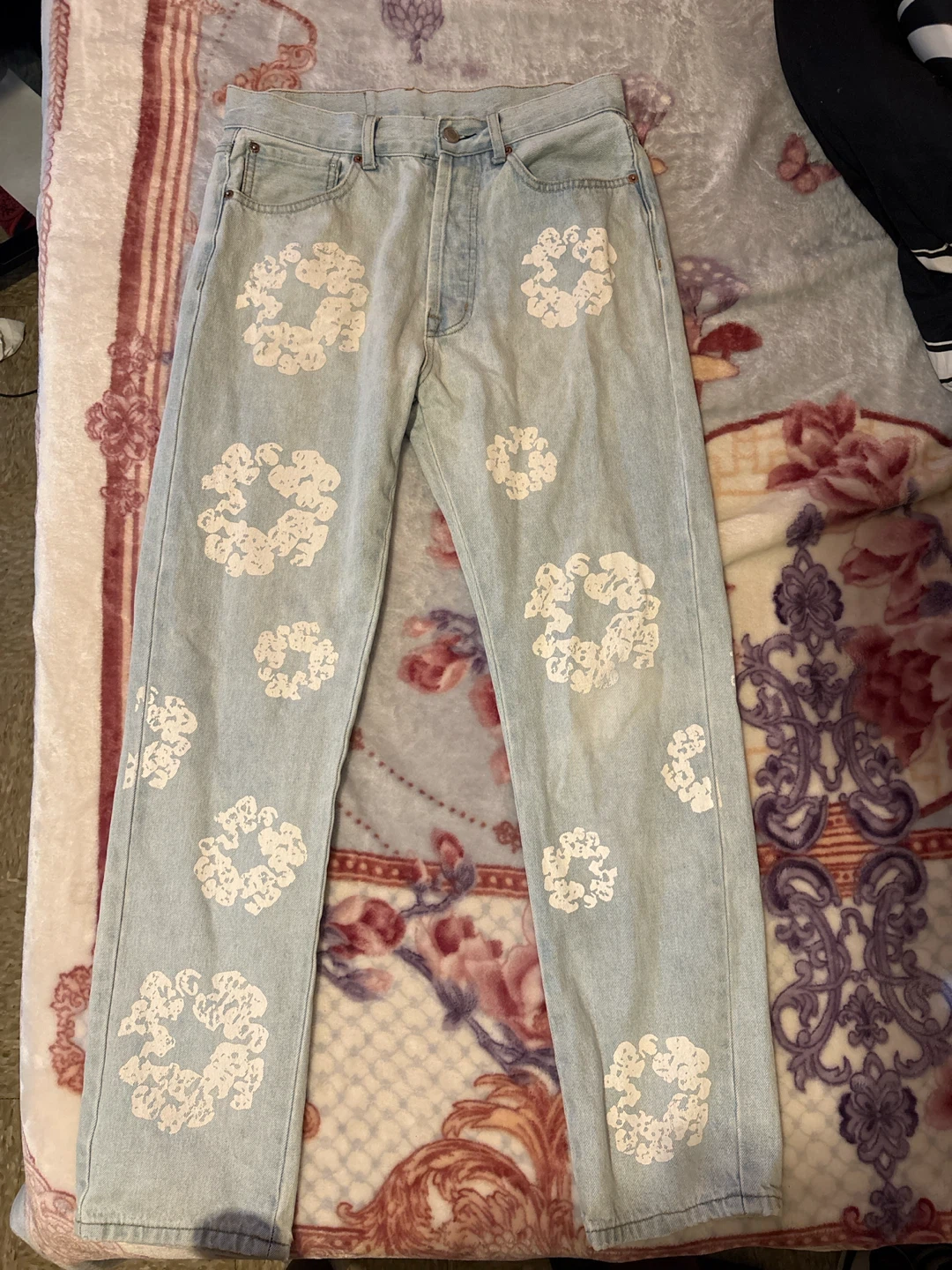 STRAIGHT COTTON WREATH DENIM PANT LIGHT WASH - photo 3