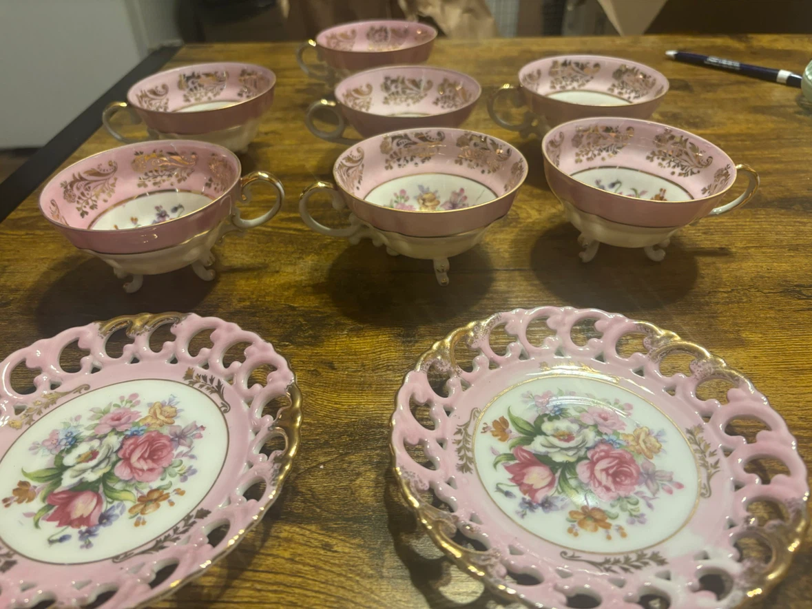 Pink Floral Teacups and Saucers Set