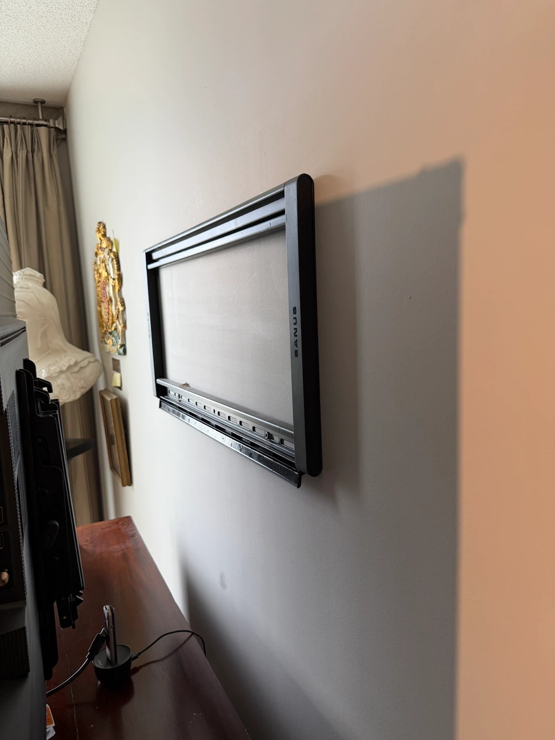 Moving Sale: Samsung TV, Google Home, HP Printer - photo 3