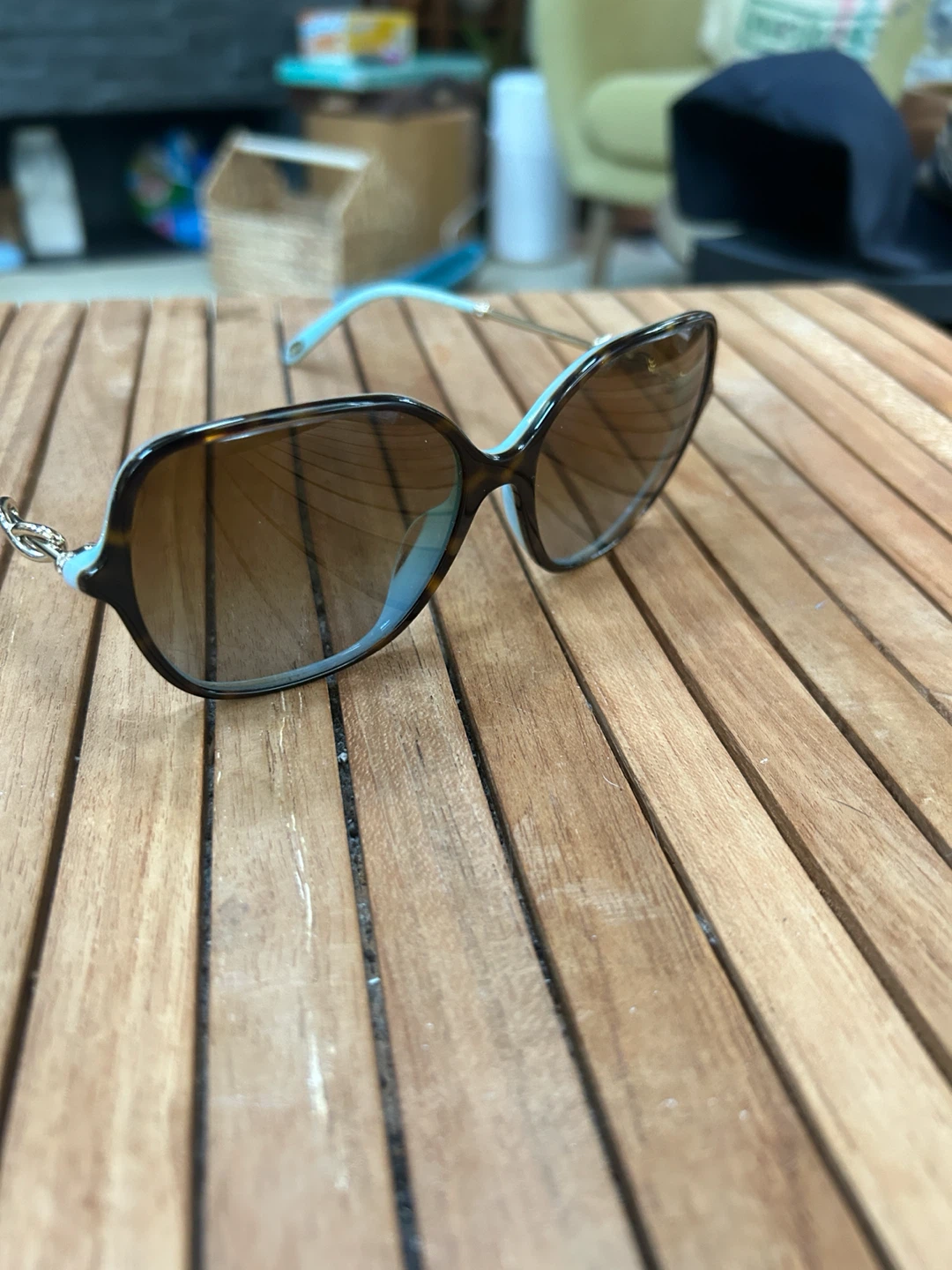 Tiffany & Co Sunglasses - Tiffany Blue Case + Cloth Included - photo 4