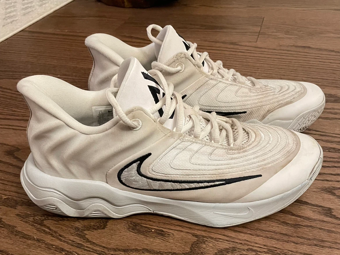 Men’s Nike Basketball Shoes - photo 2