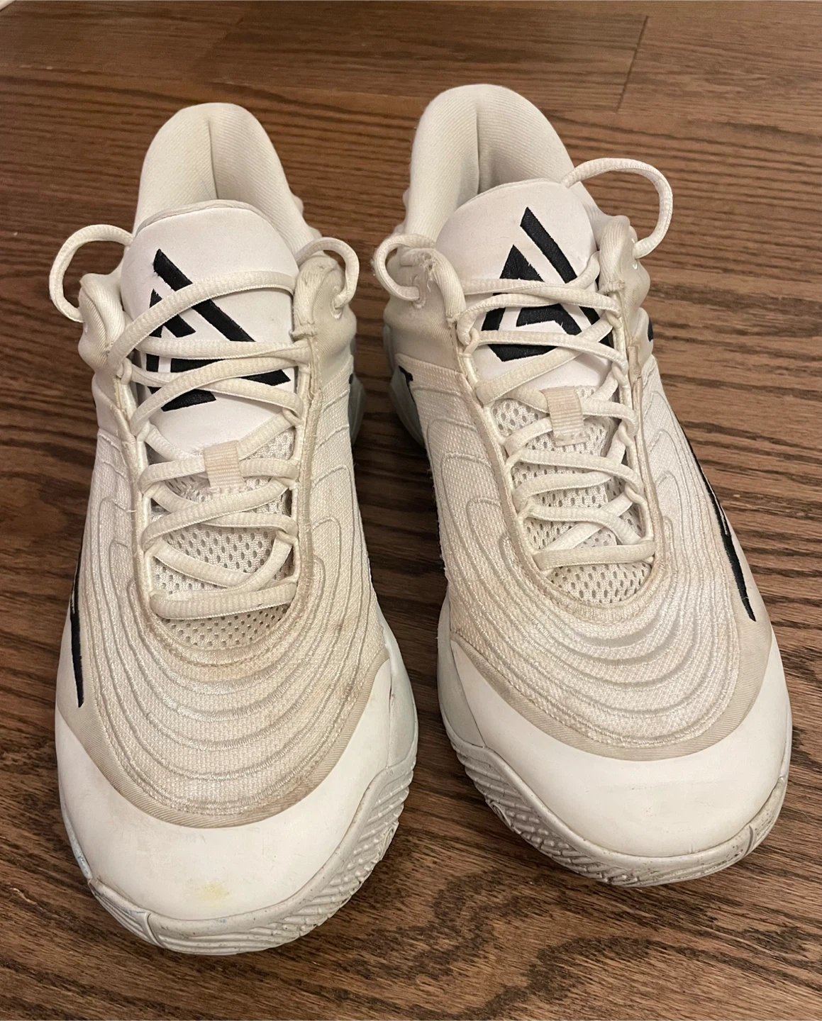 Men’s Nike Basketball Shoes - photo 3