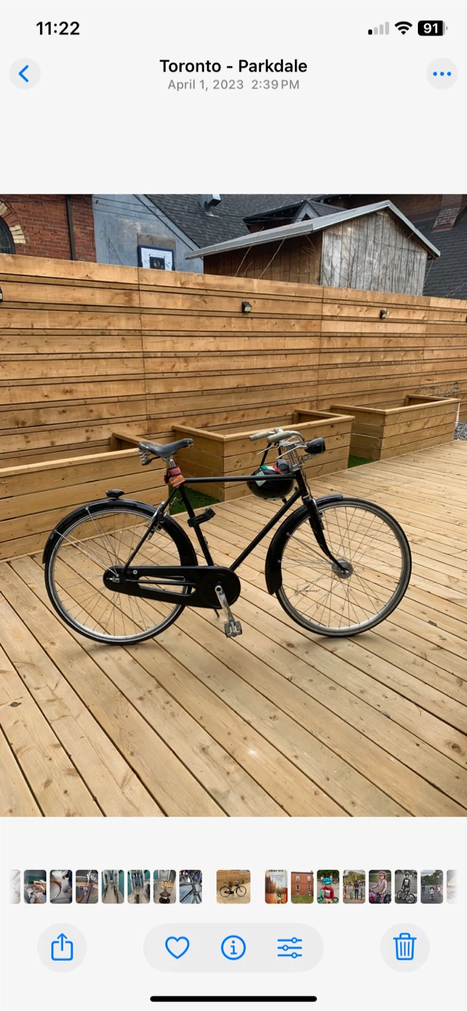 Black Cruiser Bicycle - photo 4