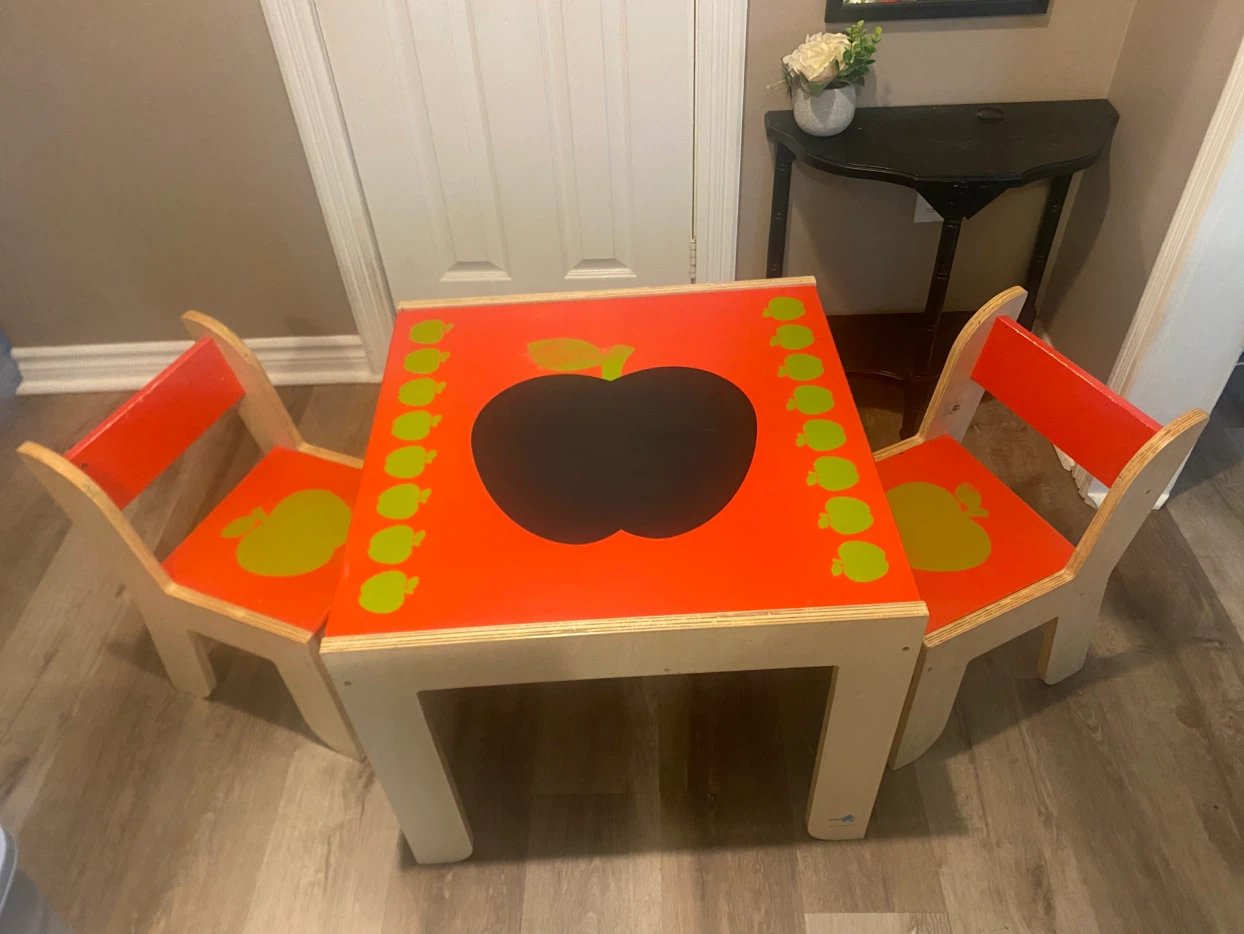Kids wooden table & chairs set - photo 2