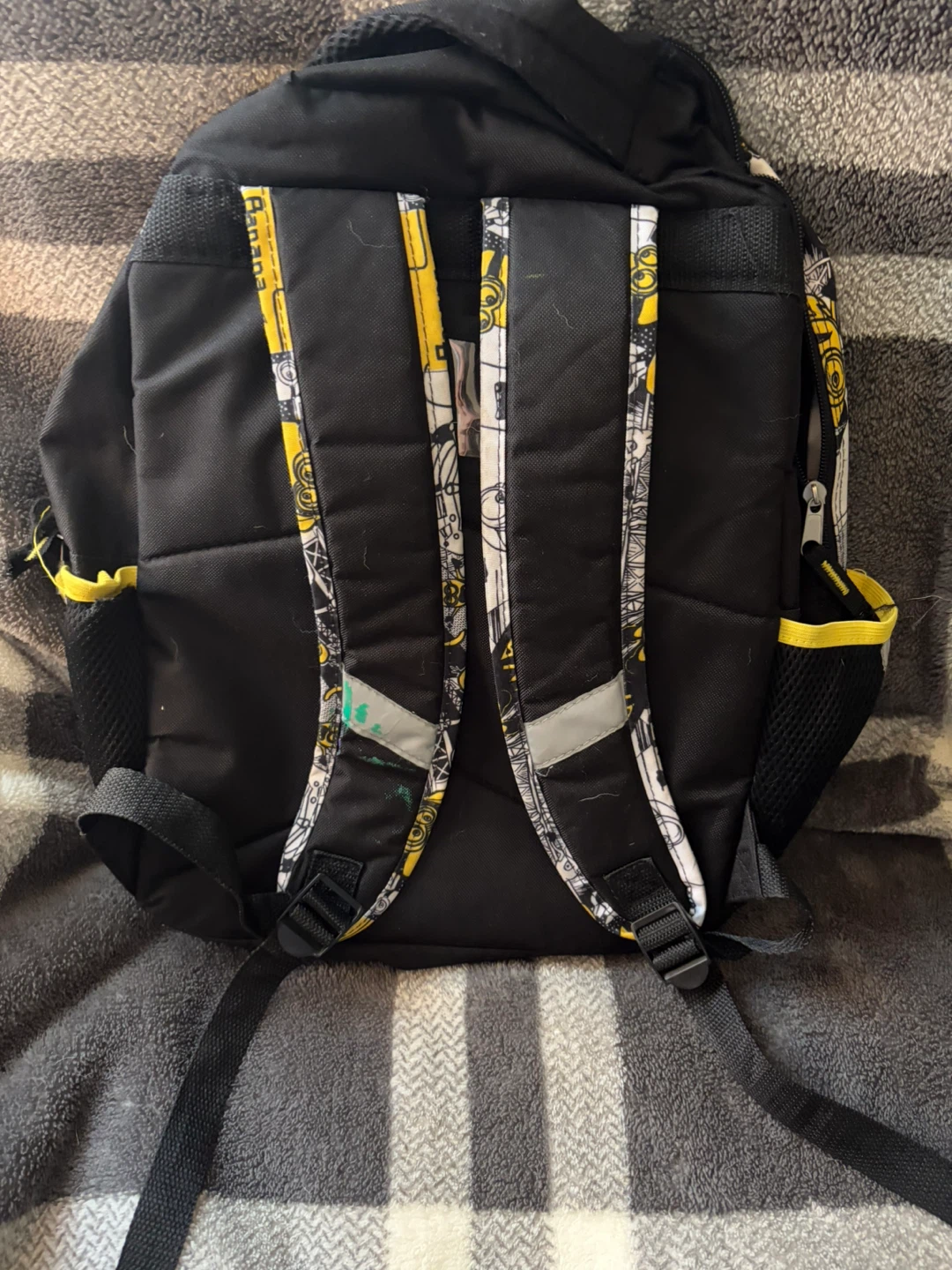 Despicable Me Minions Backpack - SEE PICS - photo 2