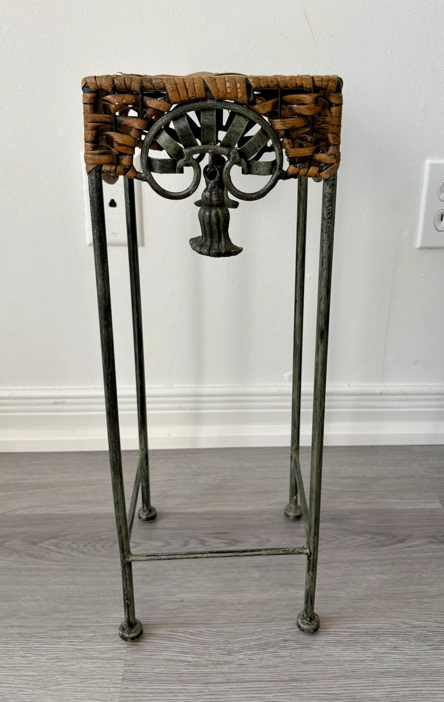 Plant Stand