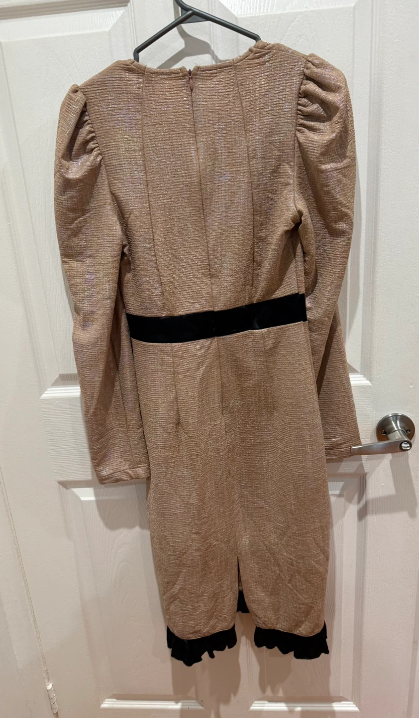 Women’s dress size M - photo 4