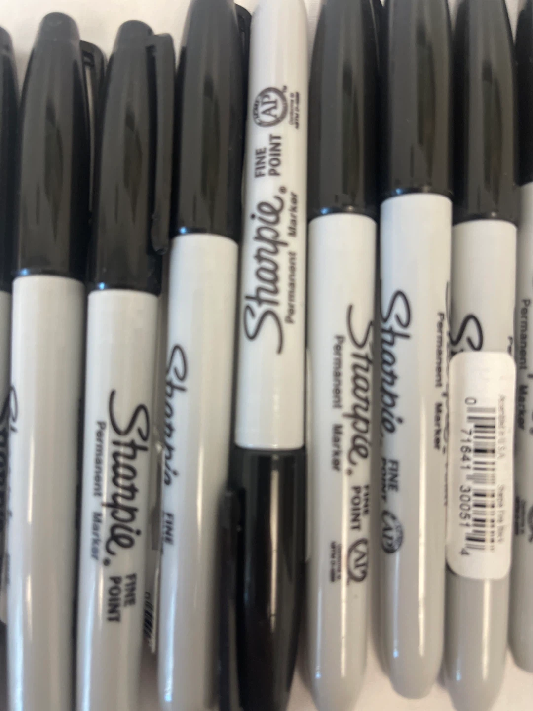 Sharpie Fine Point Permanent Markers (12-Pack) - photo 2