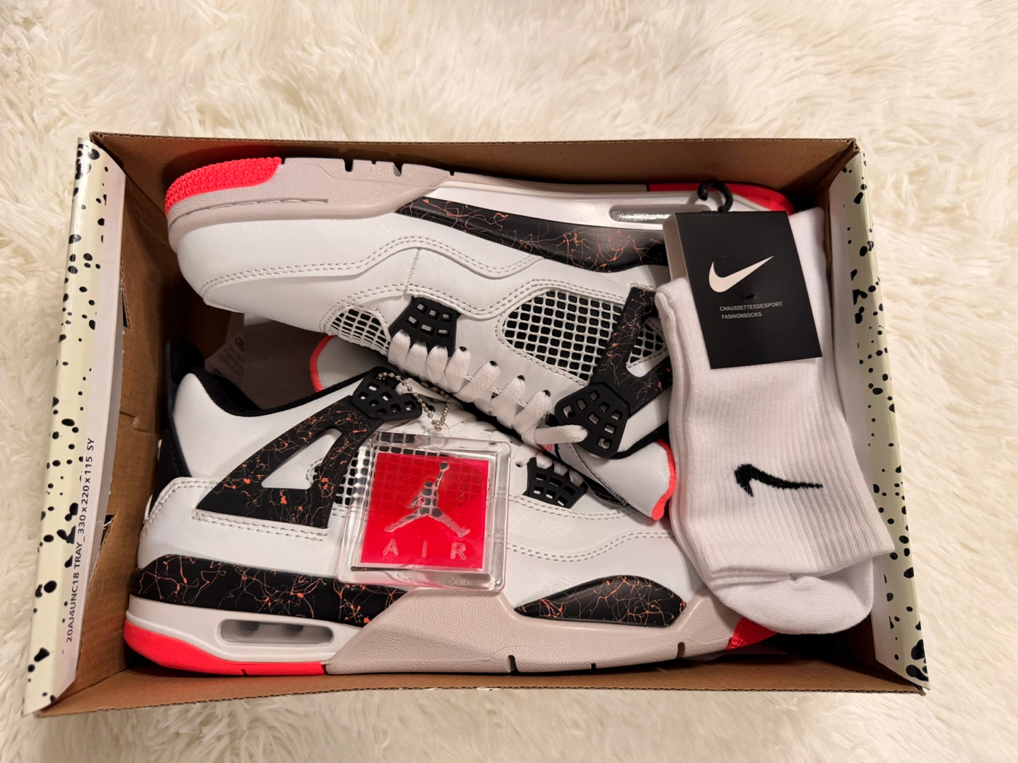 Air Jordan 4 Retro 'White Cement' Men's Size 10 - photo 2
