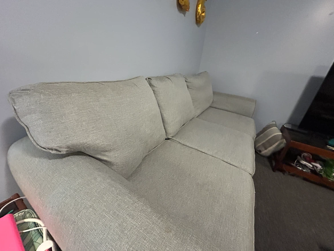 Grey couch - photo 3