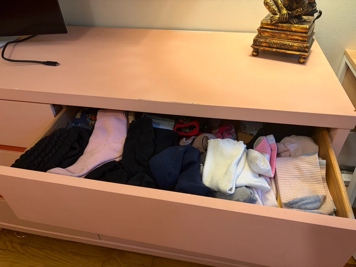 MCM Pink Dresser with Six Drawers - photo 3