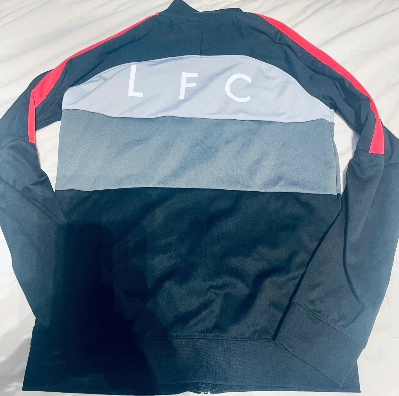 Liverpool FC Track Jackets bundle for age 11-12 years - photo 3