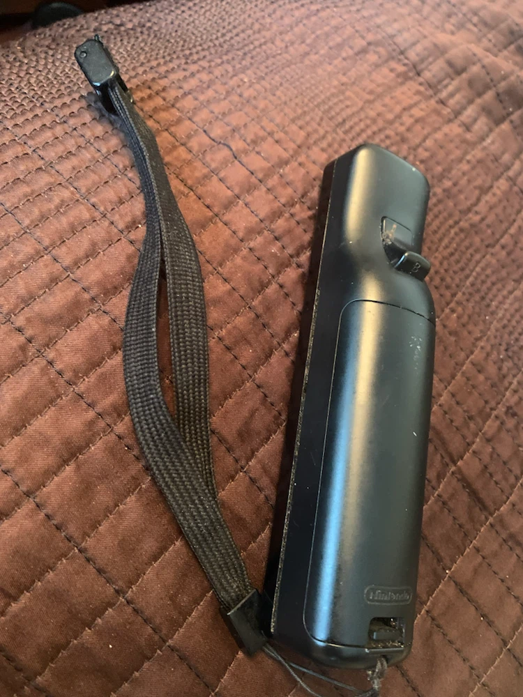 Nintendo Wii Remote Controller with Wrist Strap - photo 2