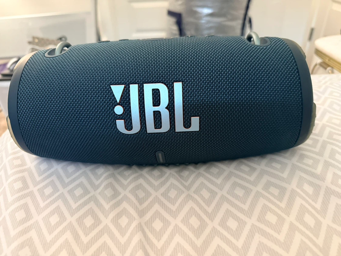 JBL Xtreme 3 Portable Bluetooth Speaker
