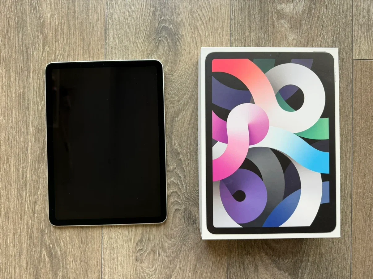 Apple iPad Air (4th Gen) - 256GB, Wi-Fi, Silver - photo 2