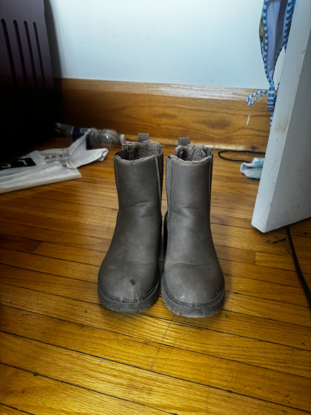 Women's Grey Chelsea Boots - photo 2