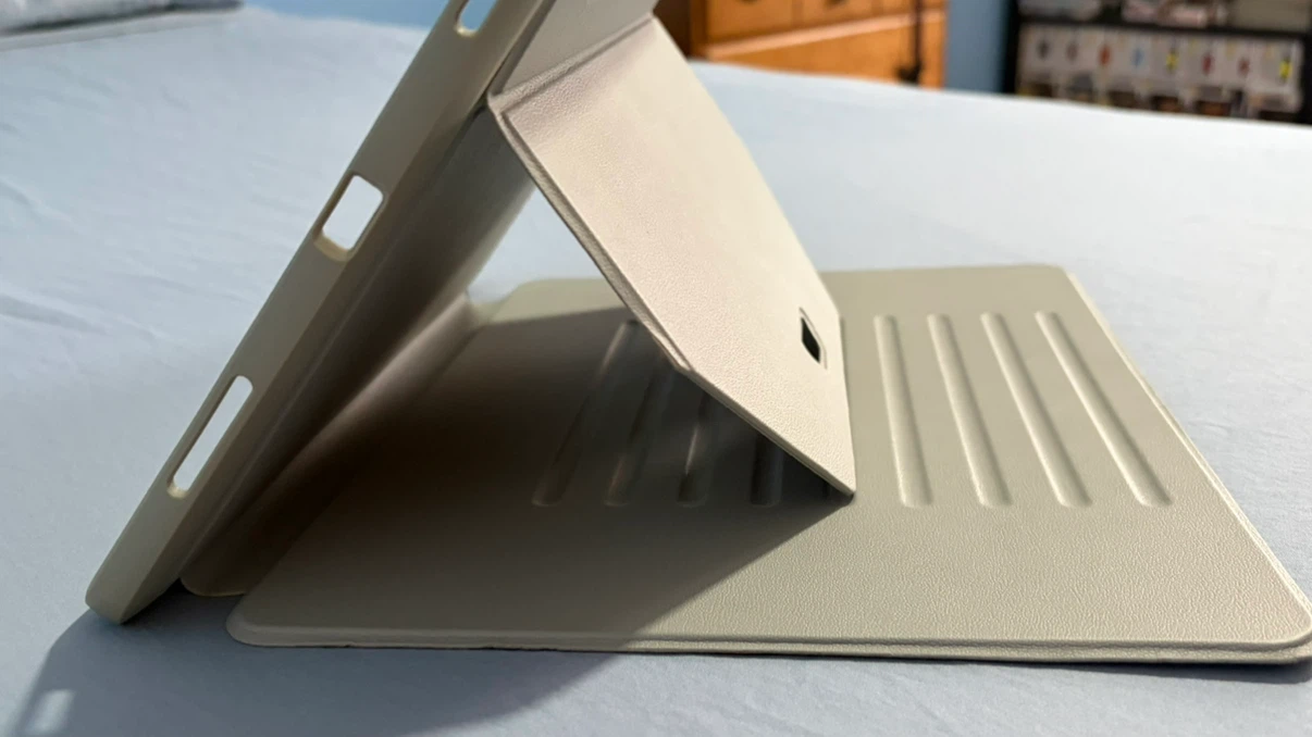 12.9” iPad Magnetic Protective case - photo 3